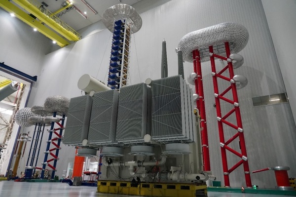 [摜]765kV VRGXe≏ψ